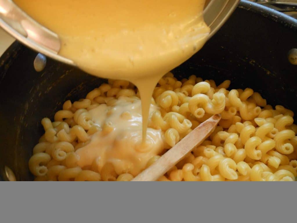 Firecracker Shrimp Macaroni and Cheese