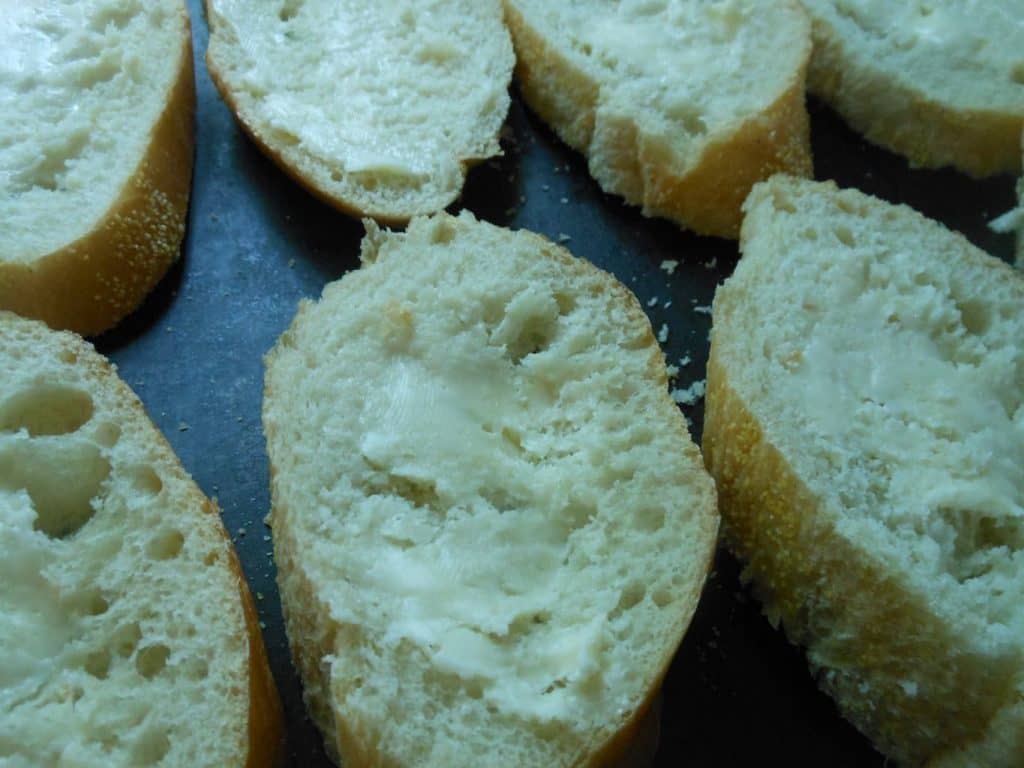 Fresh Tomato Basil Bruschetta