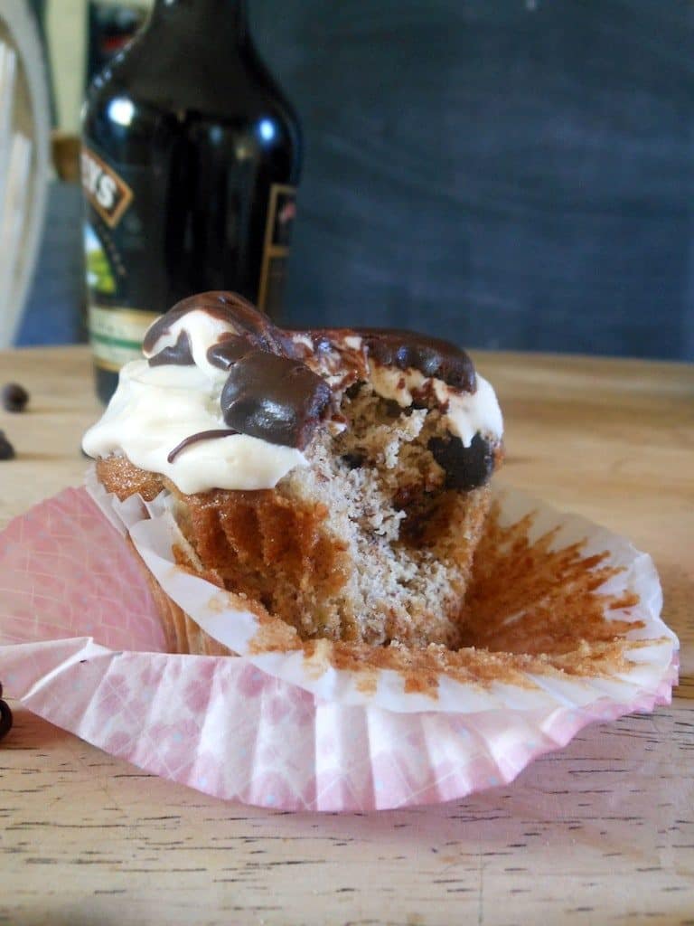 Bailey's Irish Banana Cupcakes