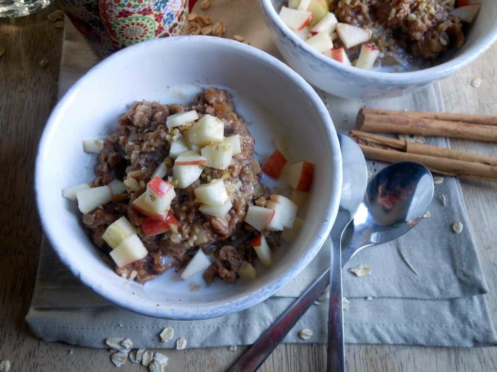 Apple Cinnamon Stovetop Oatmeal