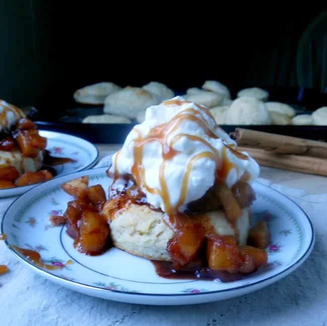 Bourbon Caramel Apple Shortcakes Sugar Dish Me