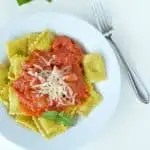 Permalink to: San Marzano Tomato Sauce Sauce with San Marzano Tomatoes, Butter, and Onion