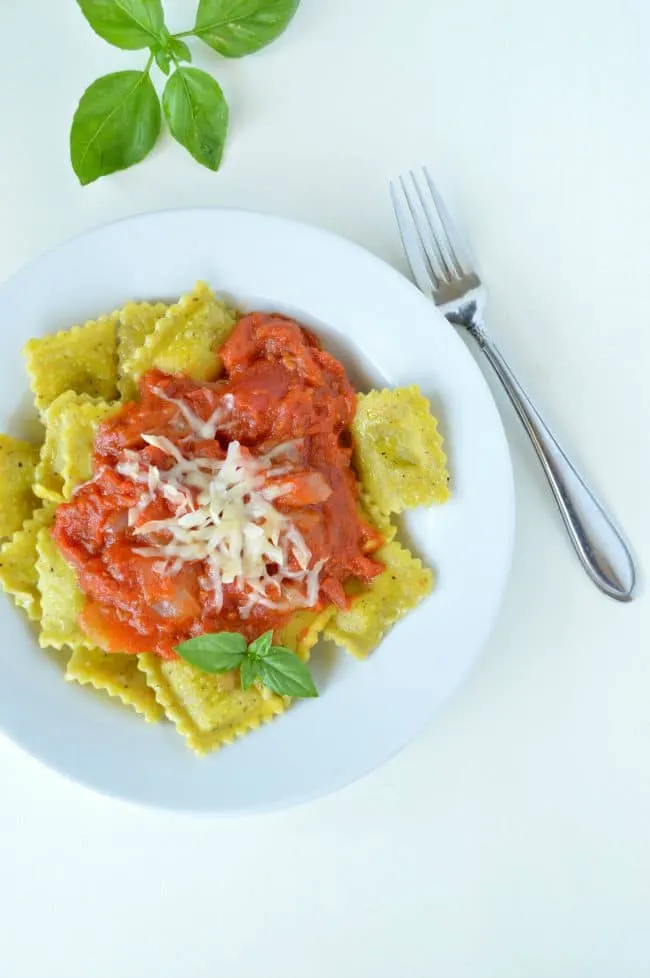 Nicholas Sparks' True Believer Tomato Sauce Recipe