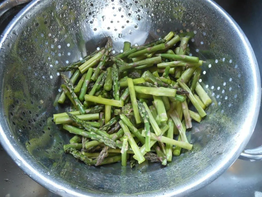 Tuna Noodle Asparagus Casserole