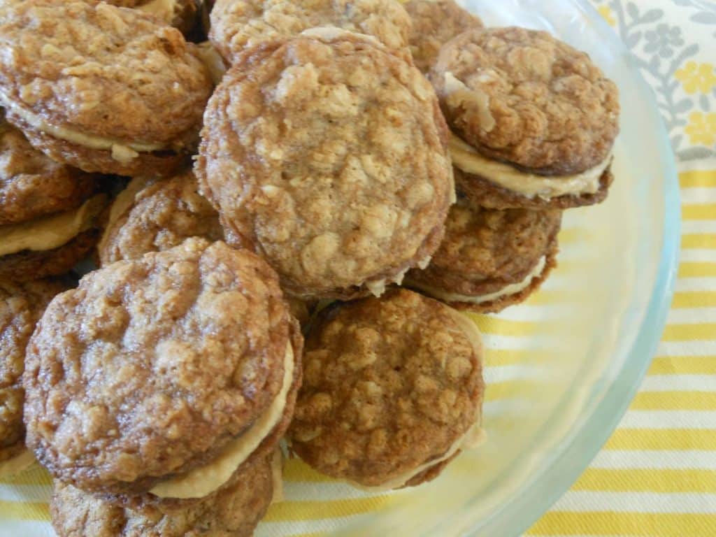 oatmeal sandwich cookies 