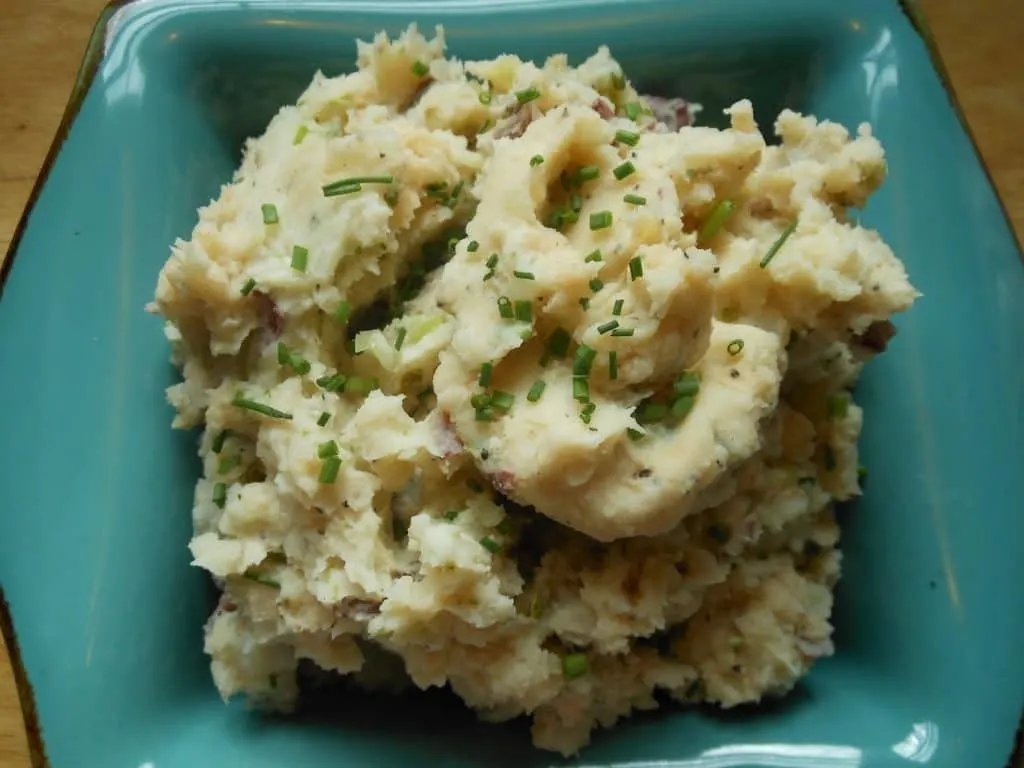 red skinned potato salad with Greek Yogurt