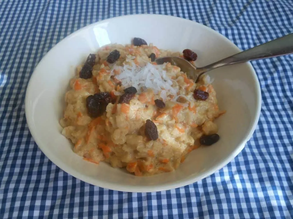 carrot cake oatmeal