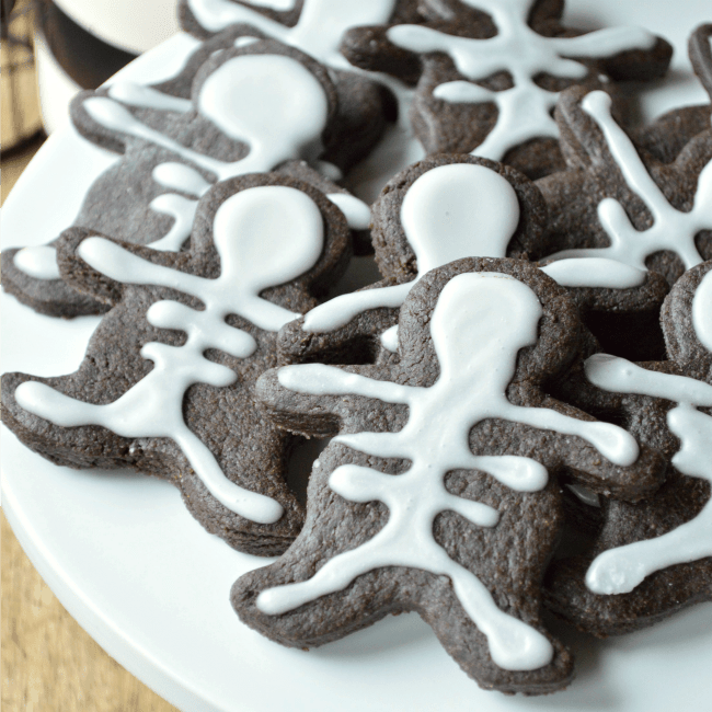 Chocolate Skeleton Men Cookies