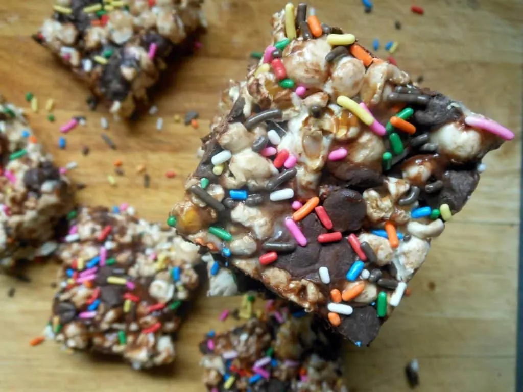 Marshmallow Chocolate Popcorn Treats