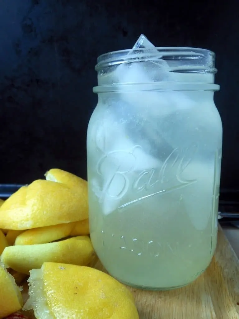 Easy Homemade Lemonade