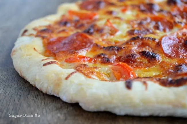 How to Make Homemade Pizza Dough Fast