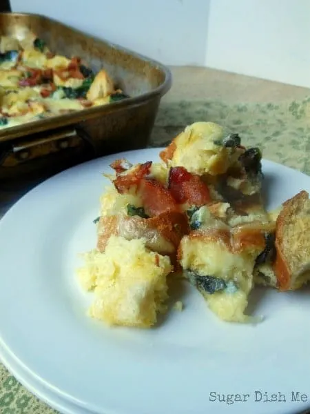 Bacon Spinach Breakfast Casserole