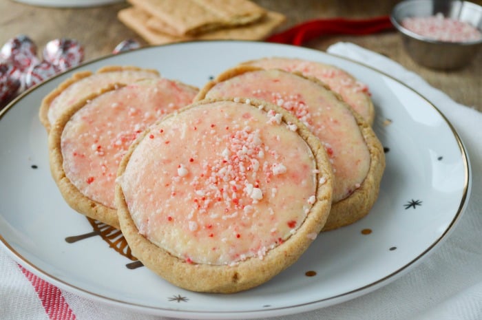 Peppermint Cheesecake Cookies