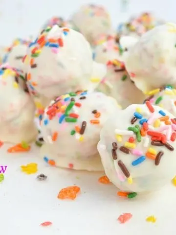 Rainbow Crunch Balls