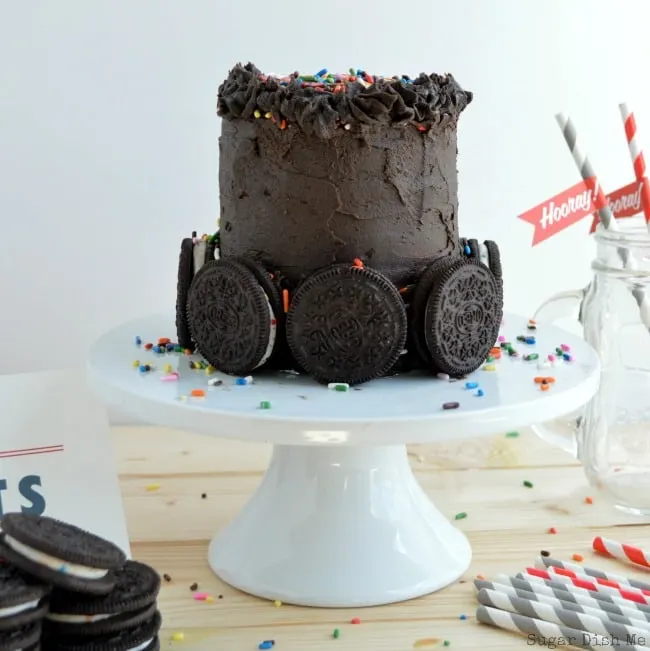 Oreo Birthday Cake