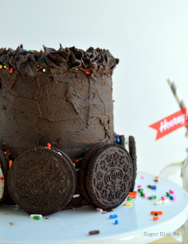 Birthday Cake Oreo Cake