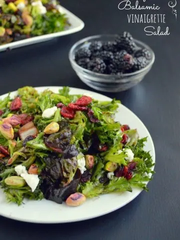 Homemade Blackberry Balsamic Vinaigrette via www.sugardishme.com