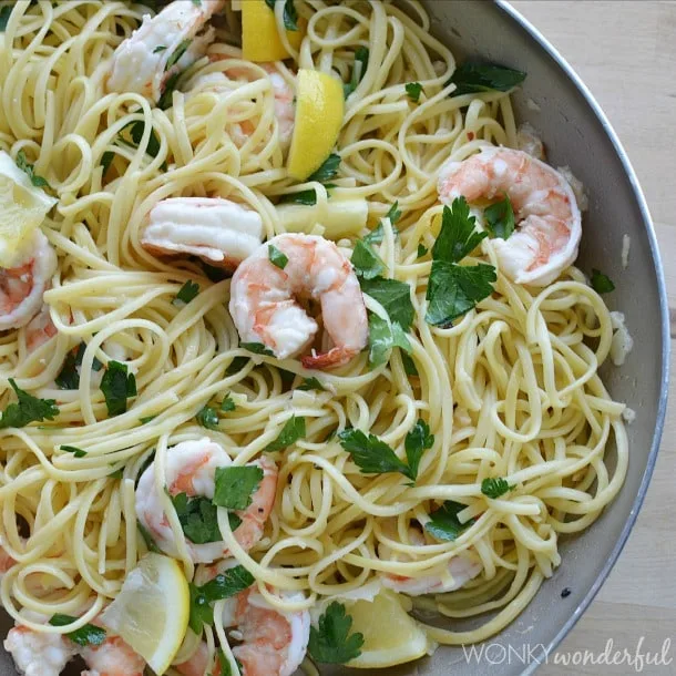 Shrimp Scampi Pasta via Wonky Wonderful ; Meal Plans Made Simple