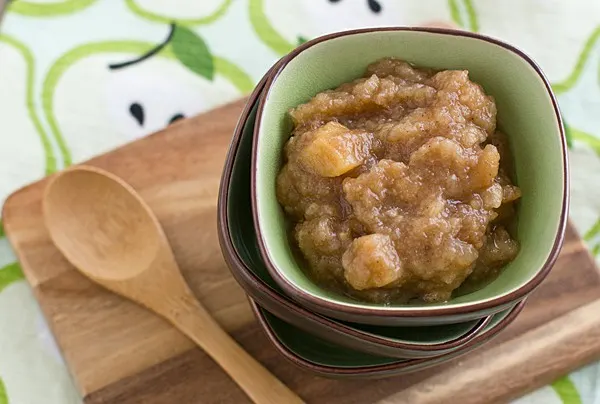 Chai Spiced Slow Cooker Pear Applesauce