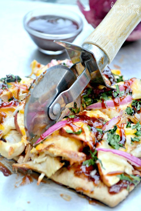 BBQ Chicken Apple Pizza via Lemon Tree Dwelling on Meal Plans Made Simple