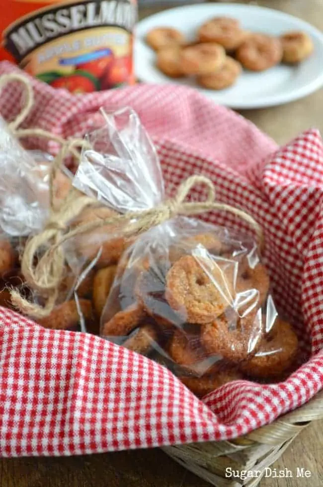 Homemade Cheese Crackers with Apple Butter