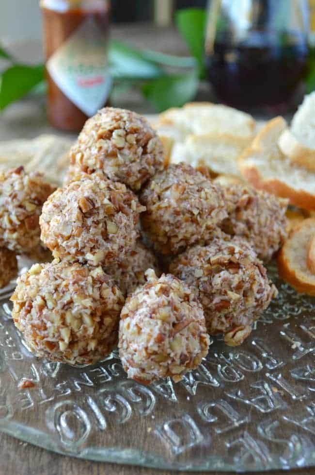 Mini Raspberry Chipotle Cheese Ball Recipe