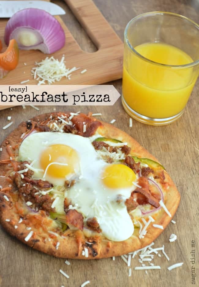 Easy Breakfast Pizza on Naan