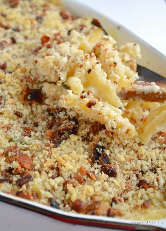Macn Cheese with Roasted Jalapenos and Bacon