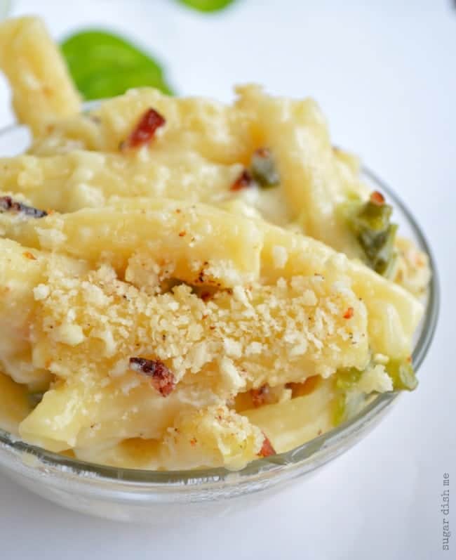 Roasted Jalapeno and Bacon Macaroni and Cheese Recipe