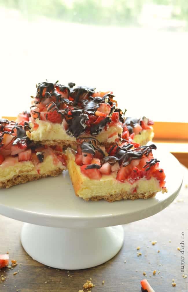 Easy Strawberry Cheesecake Bar Reciipe