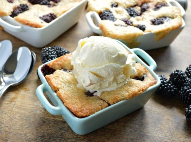 Best Blackberry Cobbler Recipe