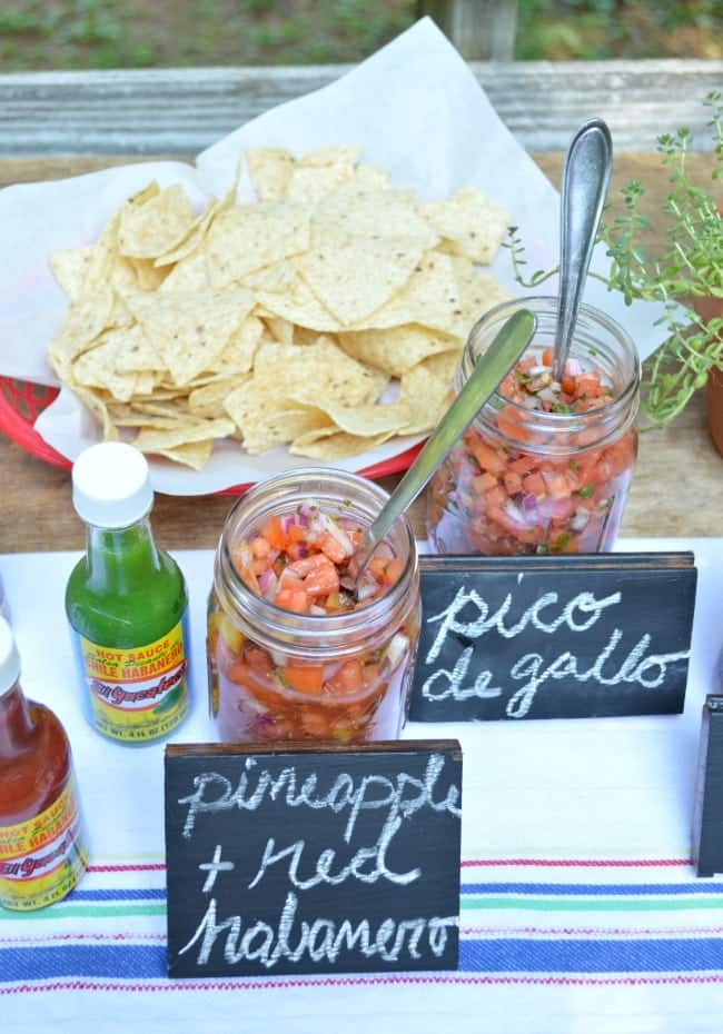 Easy Salsa Bar