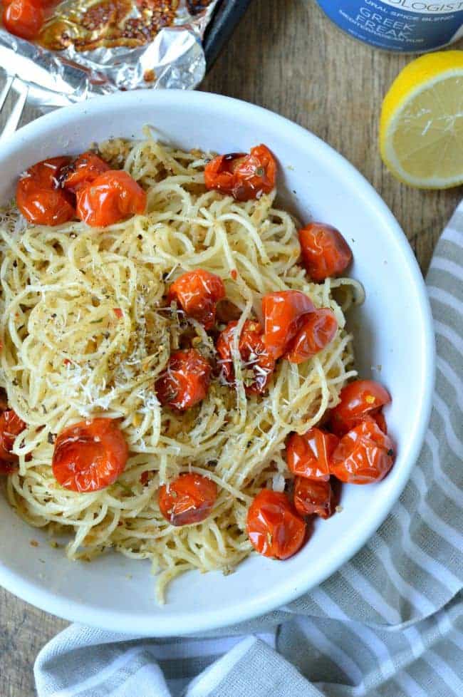 Easy Roasted Tomato Pasta - Sugar Dish Me