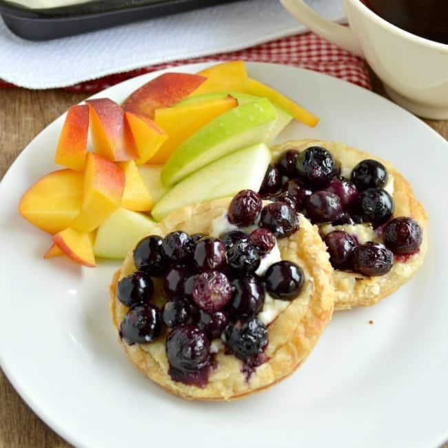 Permalink to: Roasted Berry Breakfast Tarts