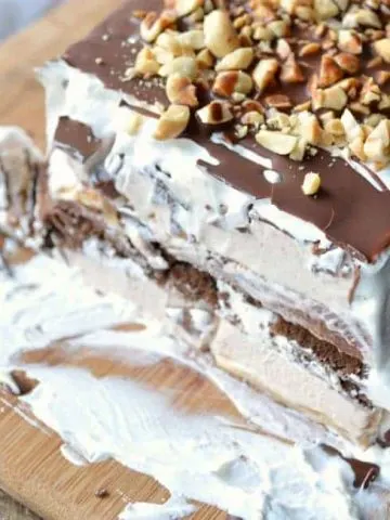 Snickers Ice Cream Icebox Cake Recipe