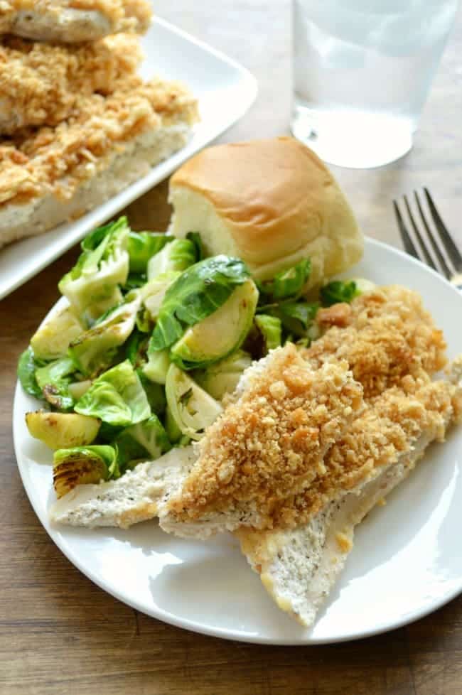 Sour Cream Chicken - Sugar Dish Me