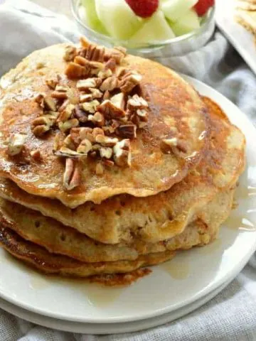 Banana Pecan Oatmeal Pancakes