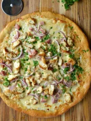 Chicken Cordon Blue Pizza