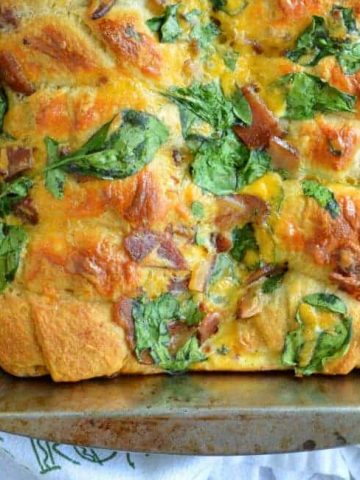 Bacon and Spinach Breakfast casserole with Crescent Rolls