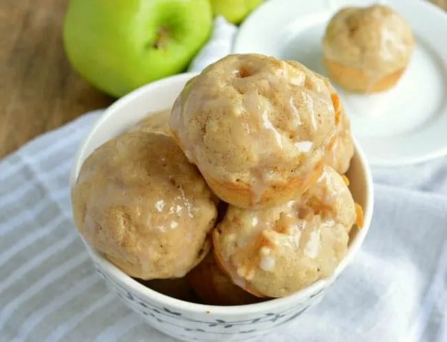 Apple Pie Breakfast Muffins