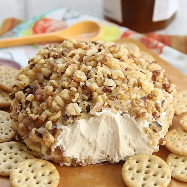 Fig and Goat Cheese Ball - Eat. Drink. Love.