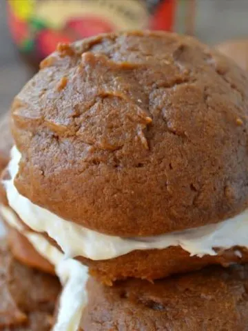 Easy Apple Butter Whoopie Pies