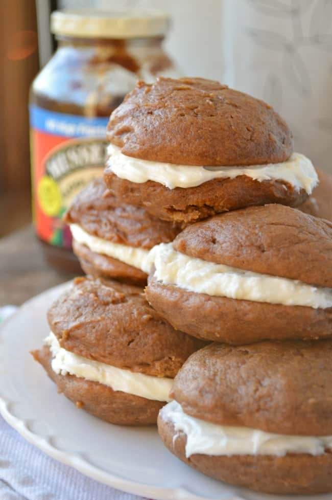 Apple Butter Whoopie Pies