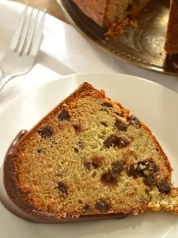 Bailey's Banana Chocolate Chip Pound Cake Recipe