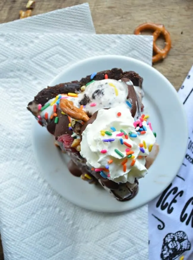 Easy Ice Cream Pie