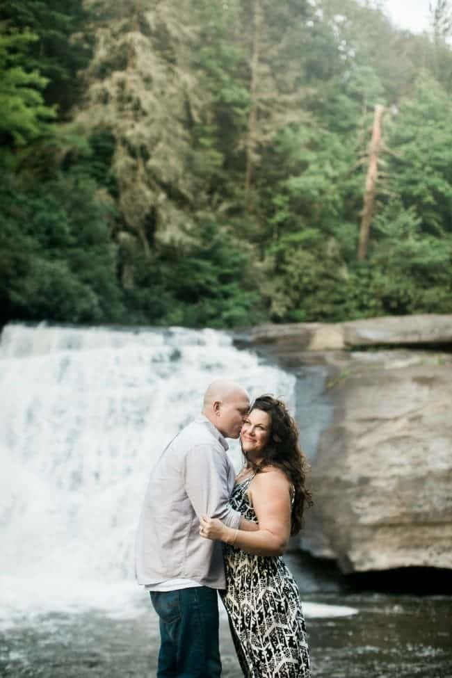 Engagement Photos Waterfall