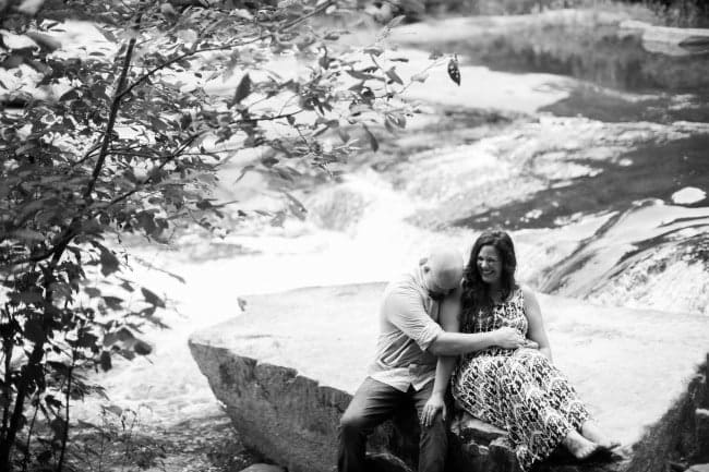 Black and White Engagement Photo Ideas