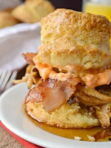 Pulled Pork Breakfast Biscuits