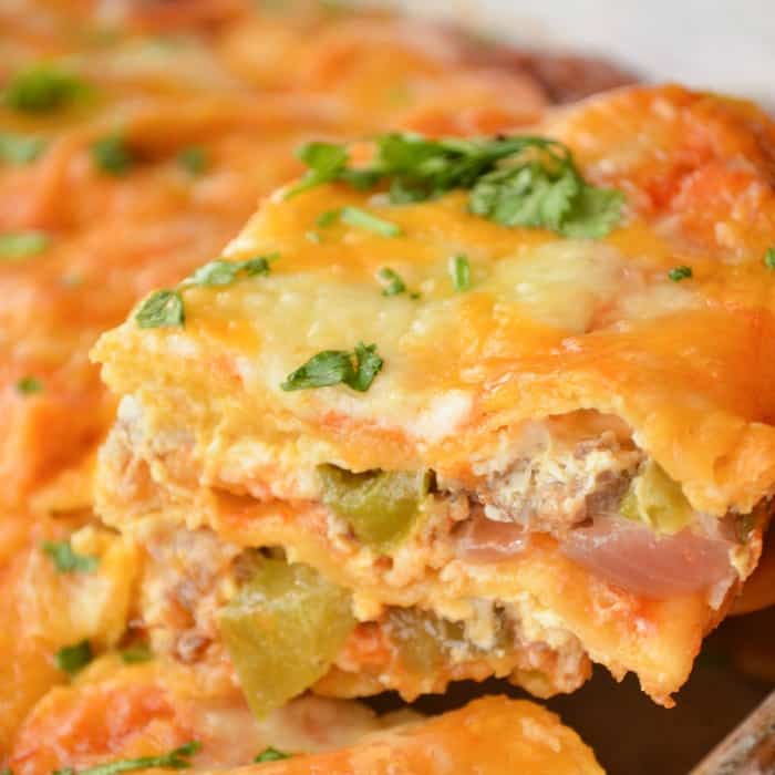 Easy Cheesy Enchilada Breakfast Casserole - Sugar Dish Me