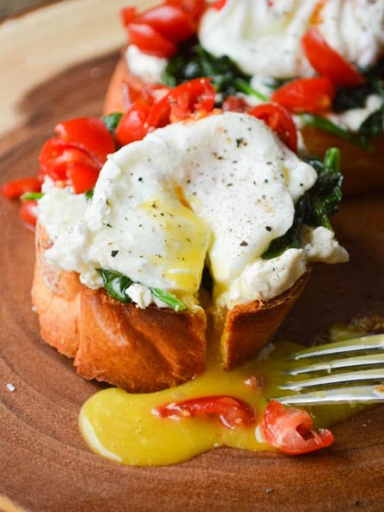 Whipped Feta Breakfast Crostini Recipe